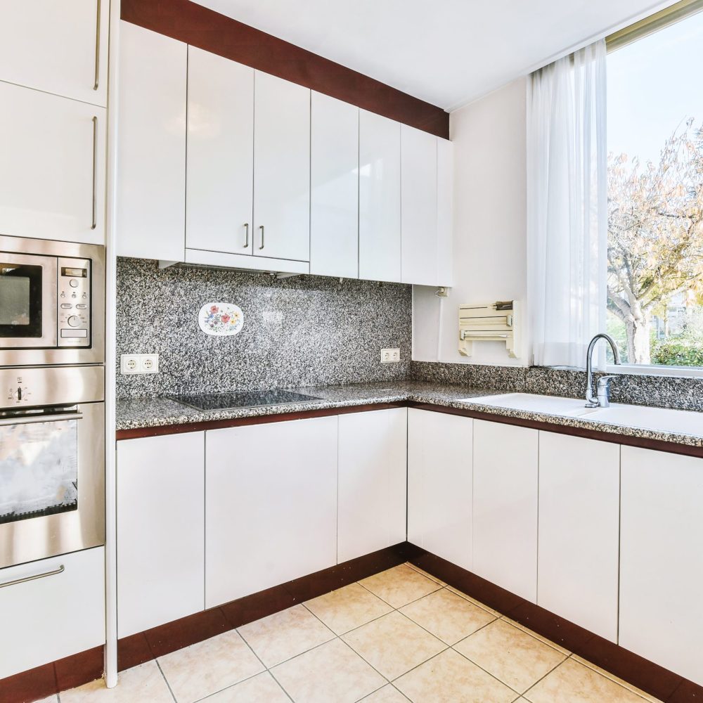 A cozy luxury kitchen in an elegant house
